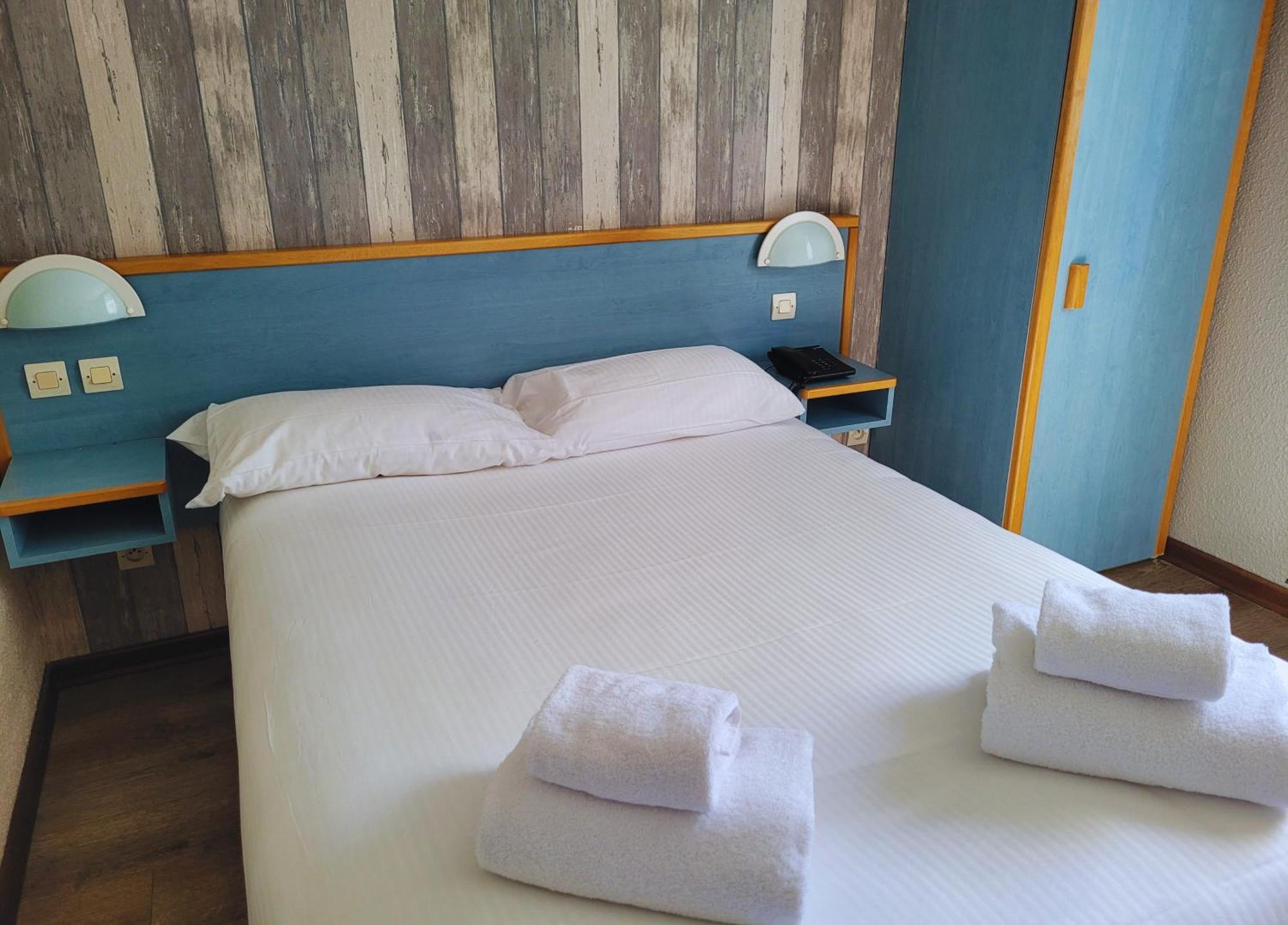 Hotel Restaurant Les Chataigniers بريفاس المظهر الخارجي الصورة