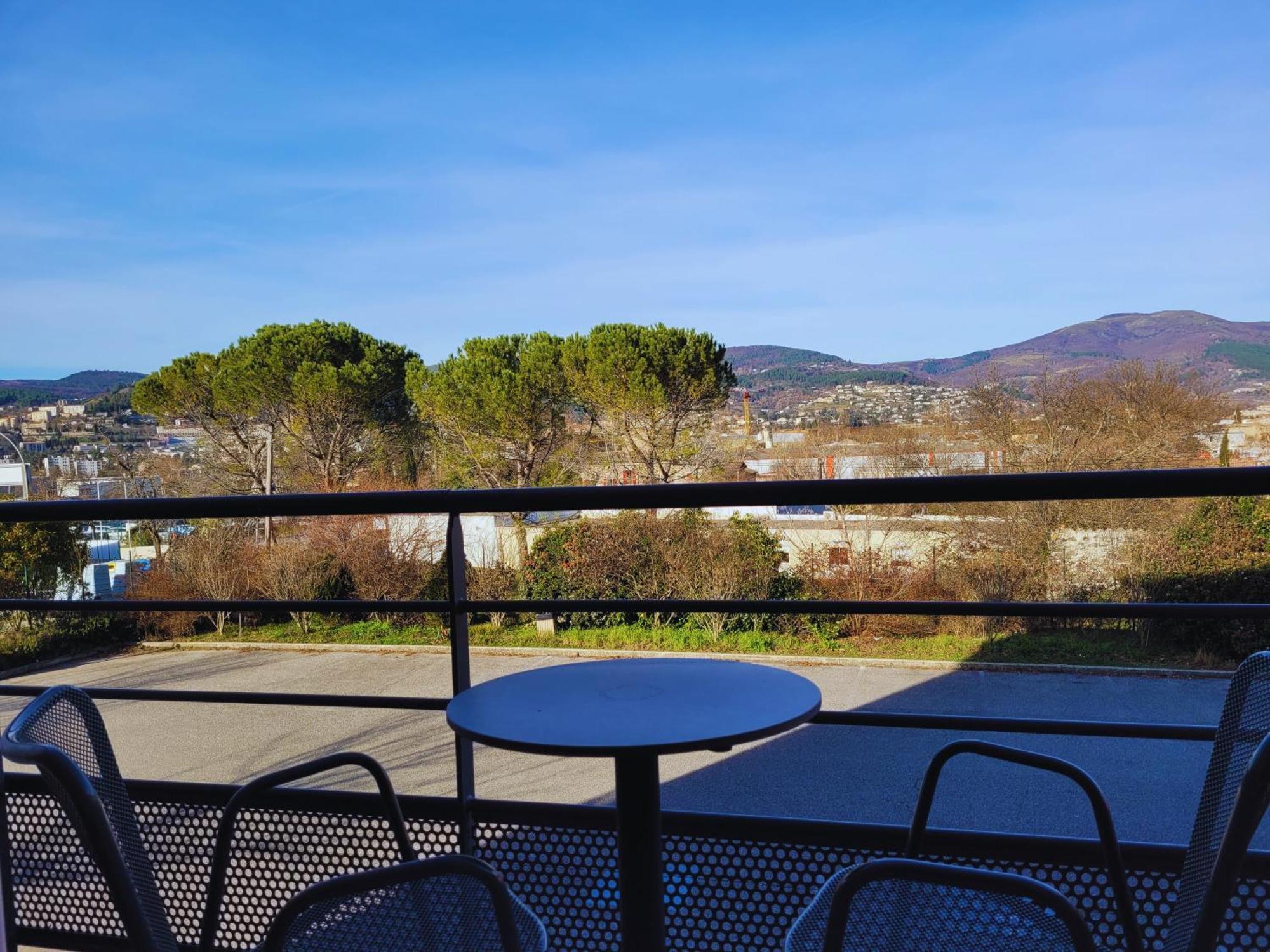 Hotel Restaurant Les Chataigniers بريفاس المظهر الخارجي الصورة